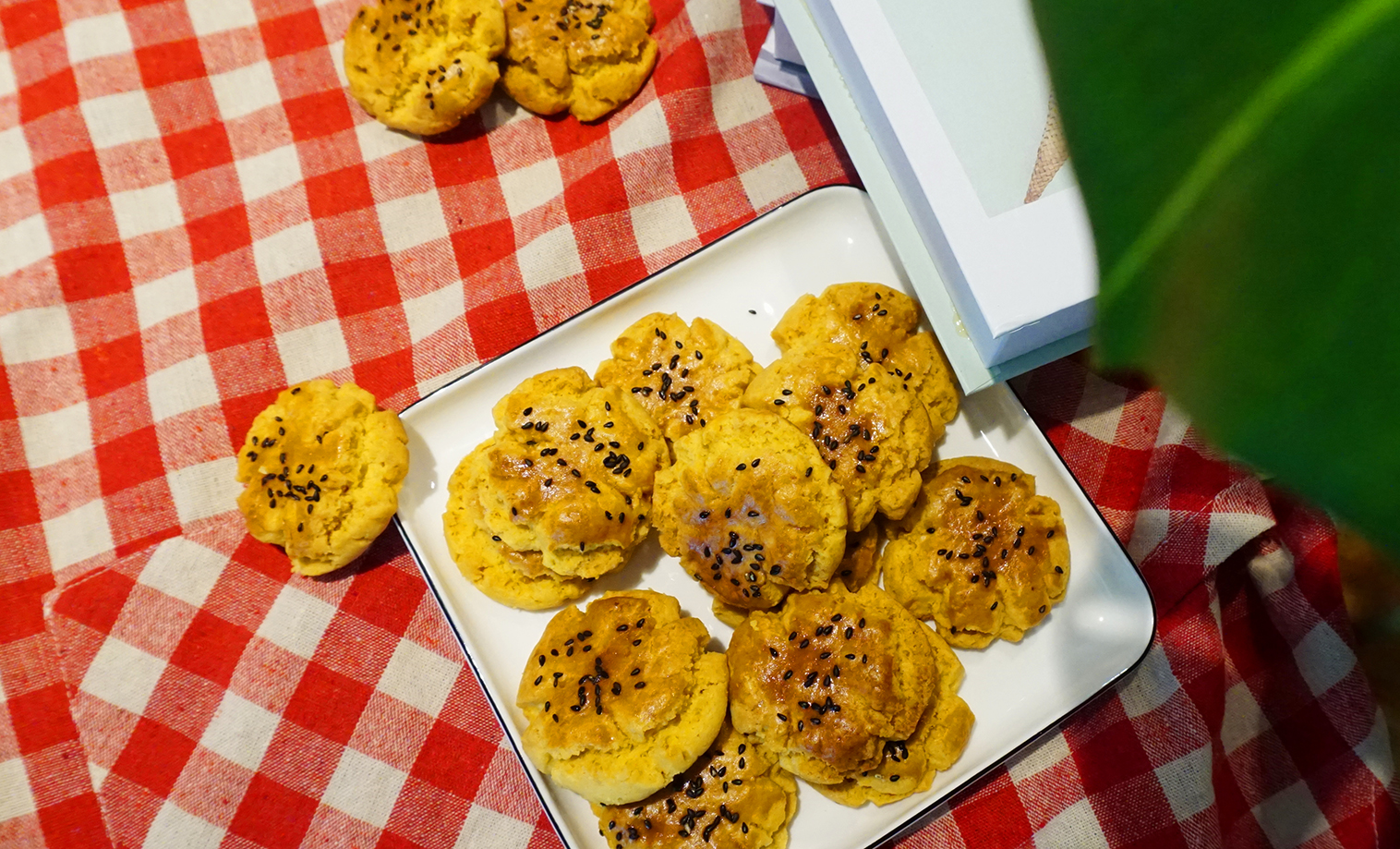 智能蒸烤一體集成灶|香脆的桃酥制作原來(lái)這么簡(jiǎn)單~
