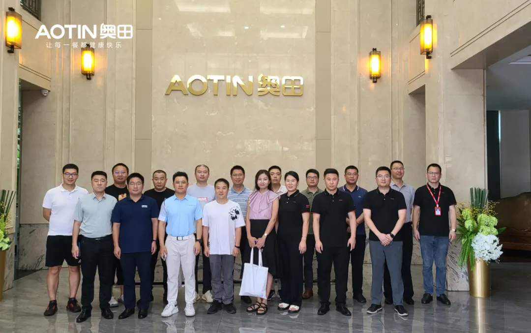 奧田電器與高校深度戰(zhàn)略合作，共筑廚電行業(yè)實(shí)用型創(chuàng)新人才高地！